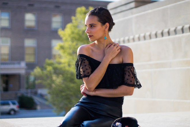 Online Fashion: Off-The-Shoulder Top and Earrings